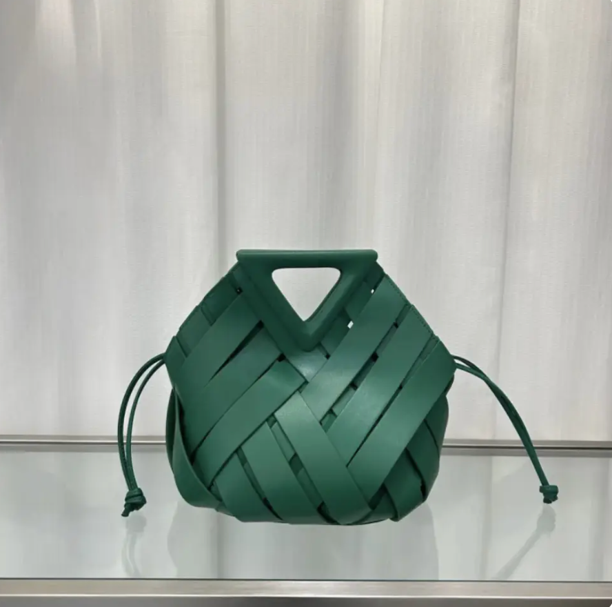 Priscilla Triangle Bag